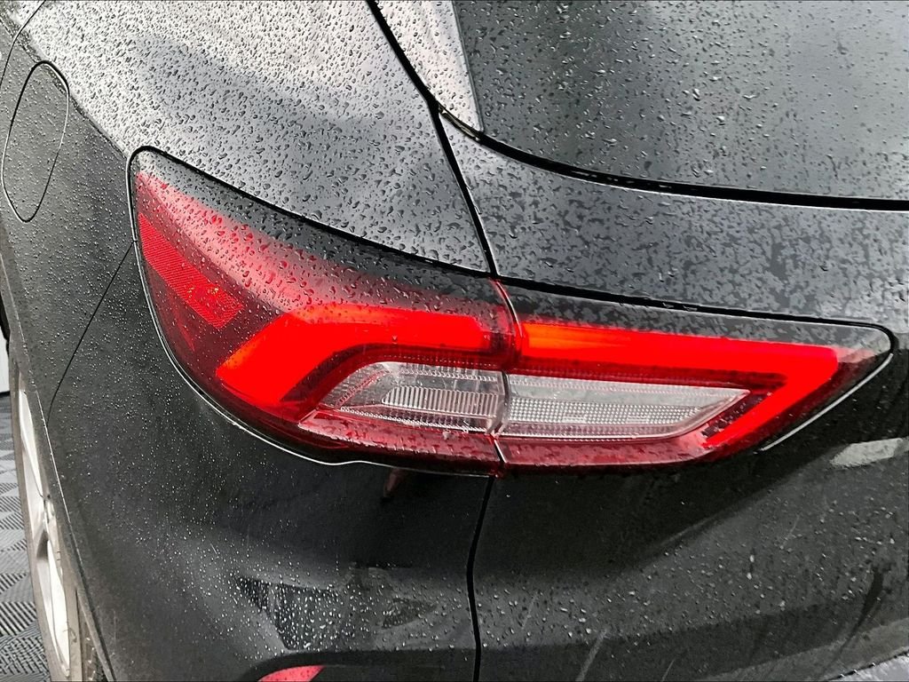 Used 2024 Black Ford ST-Line image 30