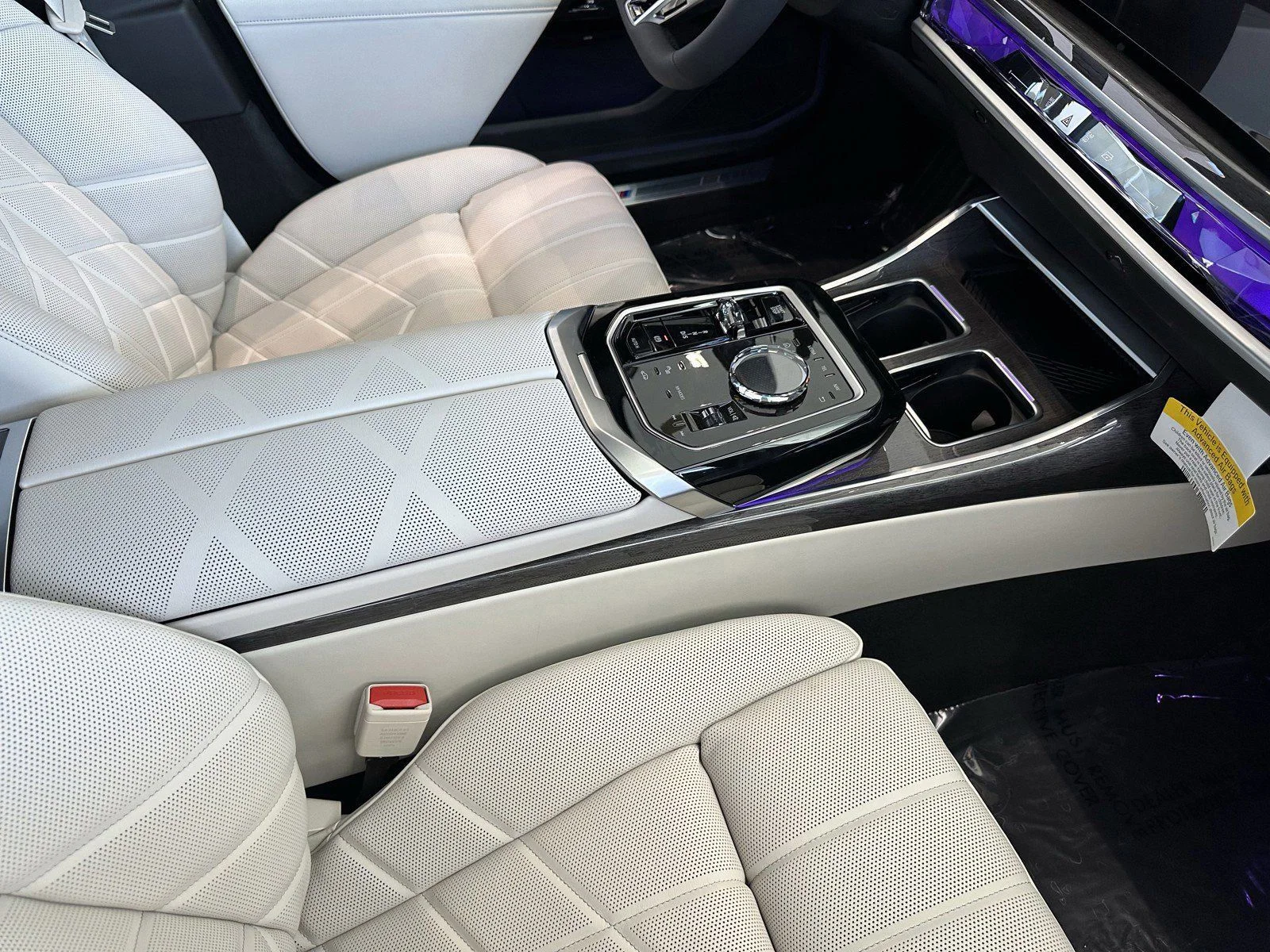New 2026 Dravit Grey Metallic BMW 760i xDrive image 13