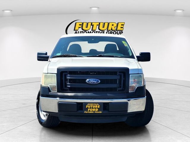Used 2014 White Ford XL image 2