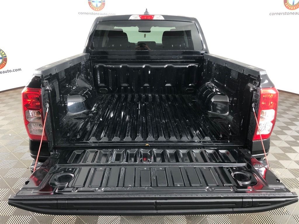 New 2025 Black Ford XL image 18