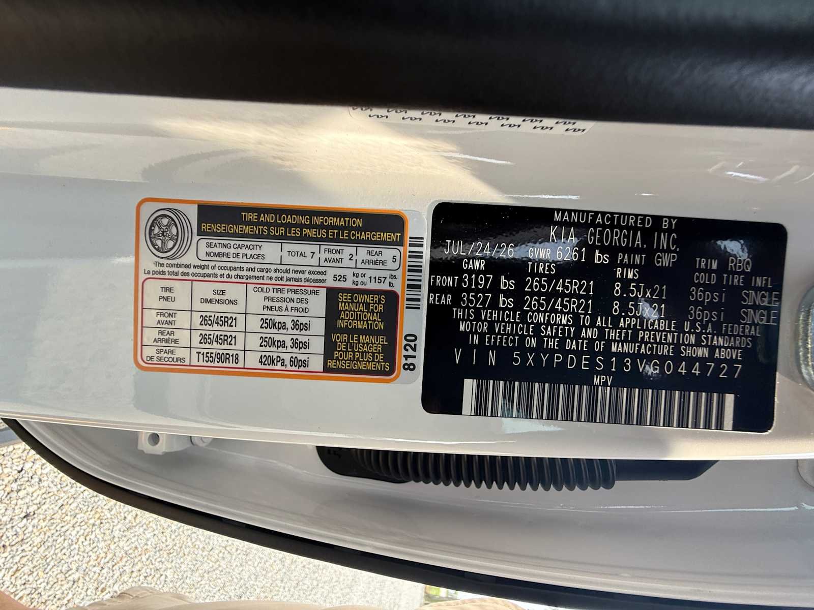 New 2027 Glacial White Pearl Kia X-Line SX image 25