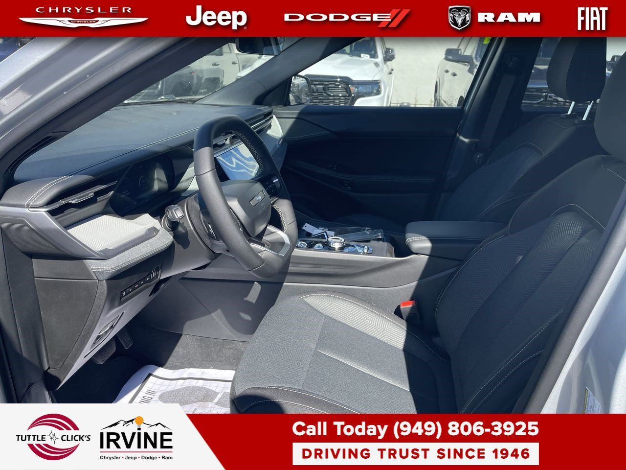 New 2026 Silver Zynith Clear-Coat Exterior Paint Jeep Laredo image 17