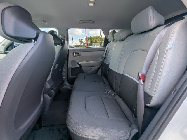 New 2027 Snow White Pearl Kia S image 15