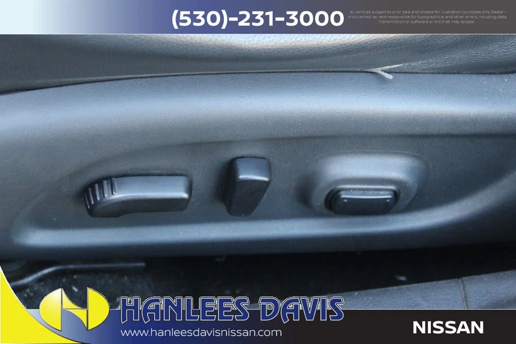 Used 2018 Black Nissan 2.5 SL image 13