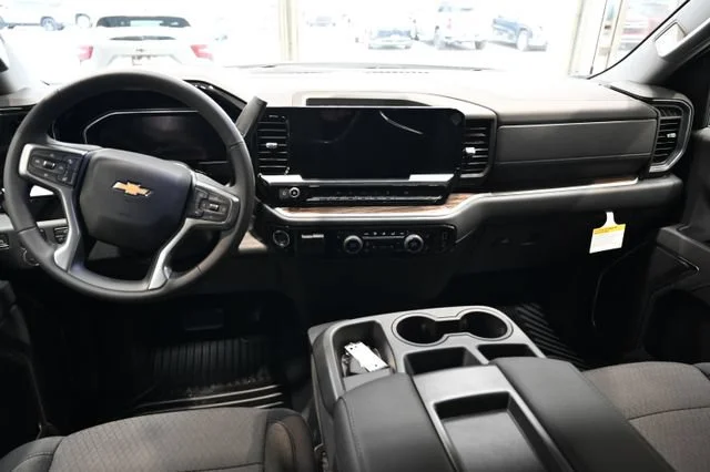 New 2026 Summit White Chevrolet LT (2FL) image 13