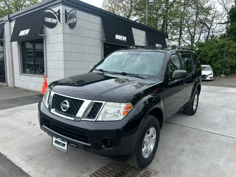 2012 Nissan Pathfinder S 4x4's photo