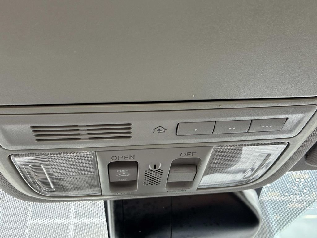 Used 2015  Honda EX-L image 39