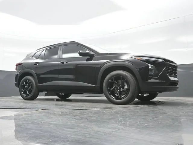 New 2026 Mosaic Black Metallic Chevrolet LT image 23