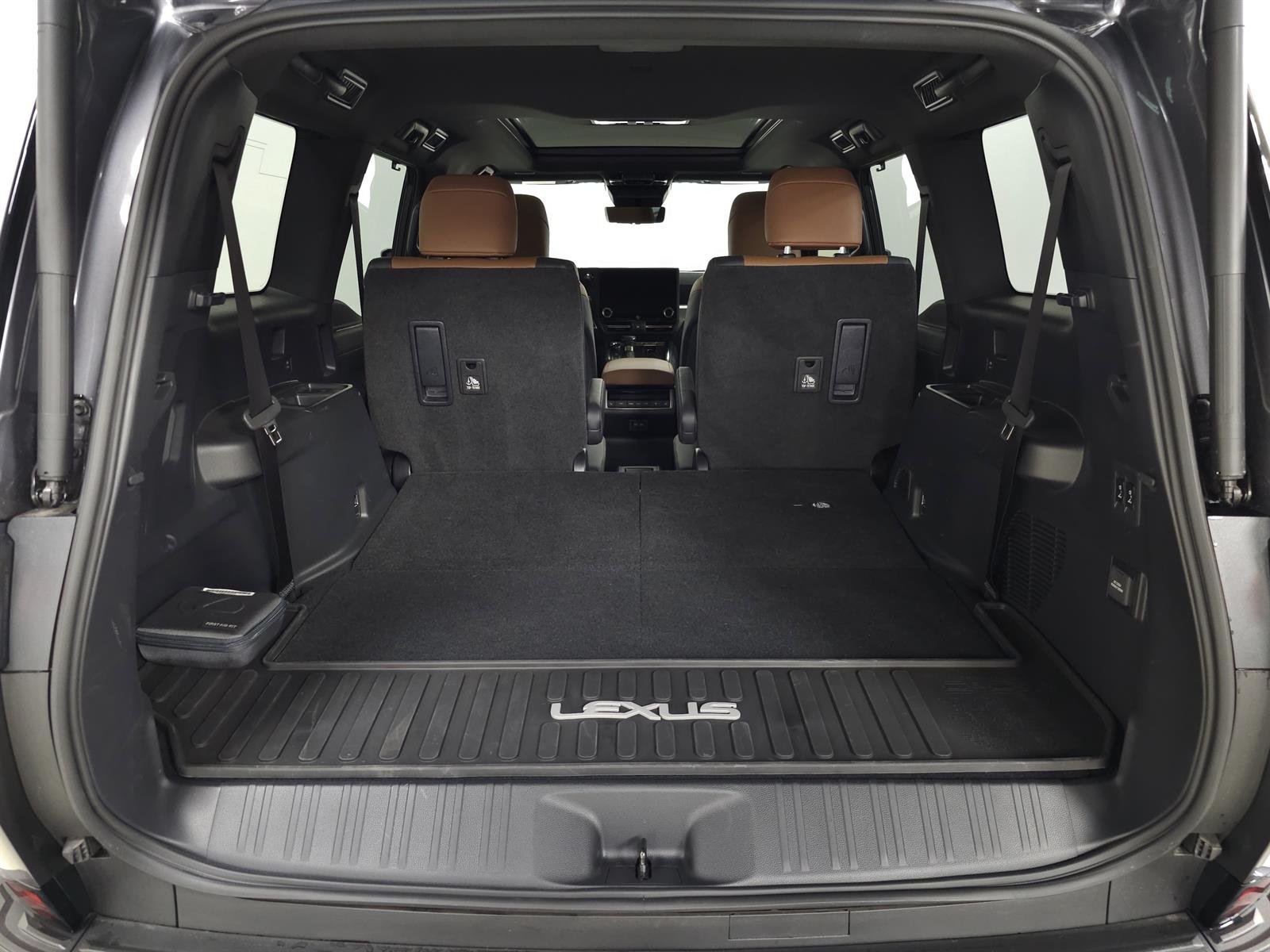 Certified Used 2025 Nebula Lexus LUXURY+ image 8
