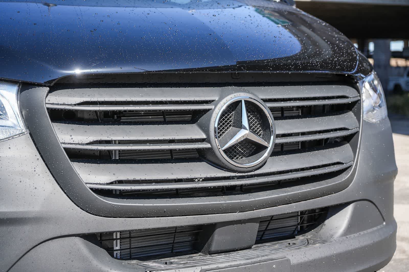 New 2026 Jet Black Mercedes-Benz Cargo 170WB High Roof Dually AWD 2.0L I4 Diesel Tu image 5