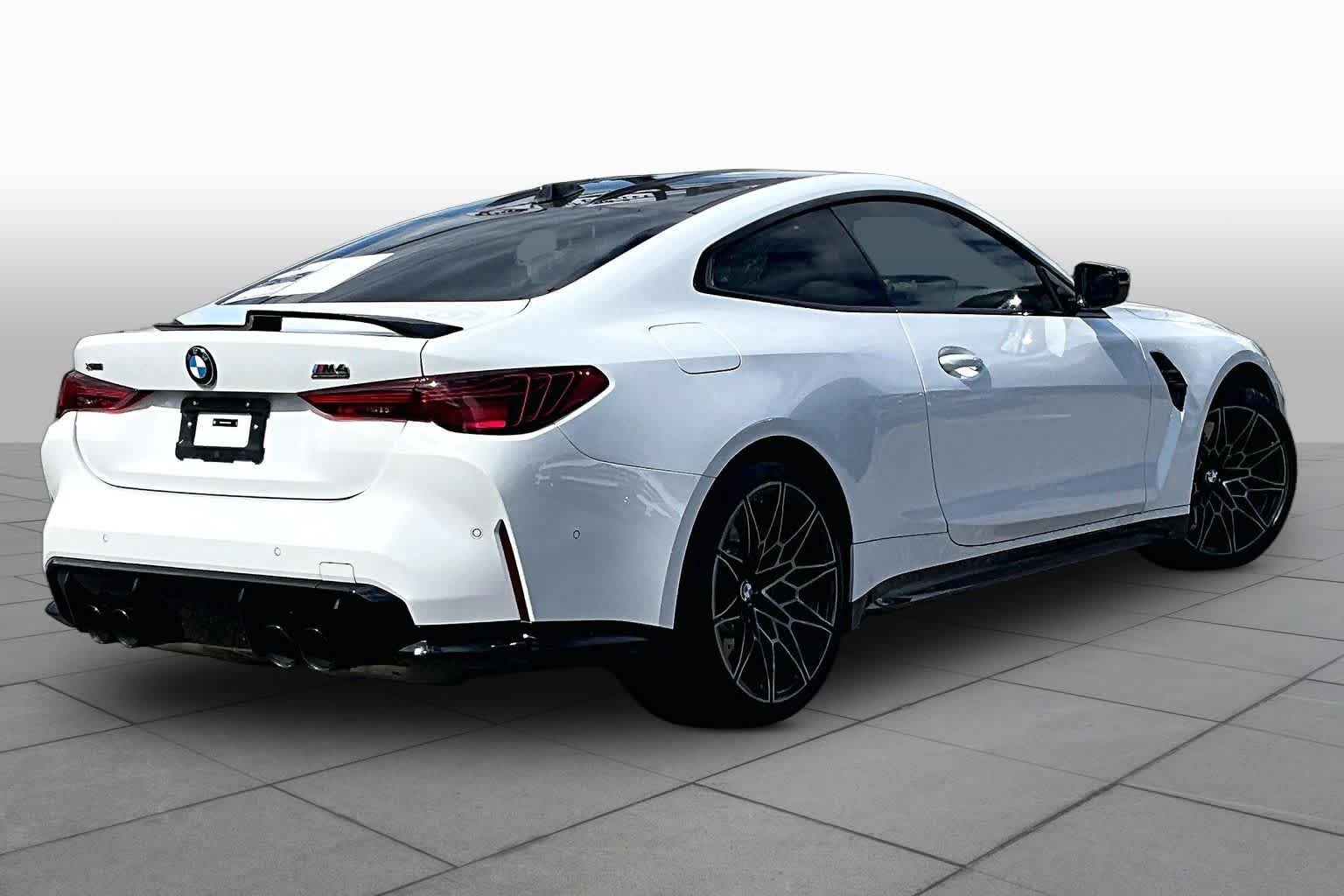 Used 2026 Alpine White BMW Competition xDrive image 13