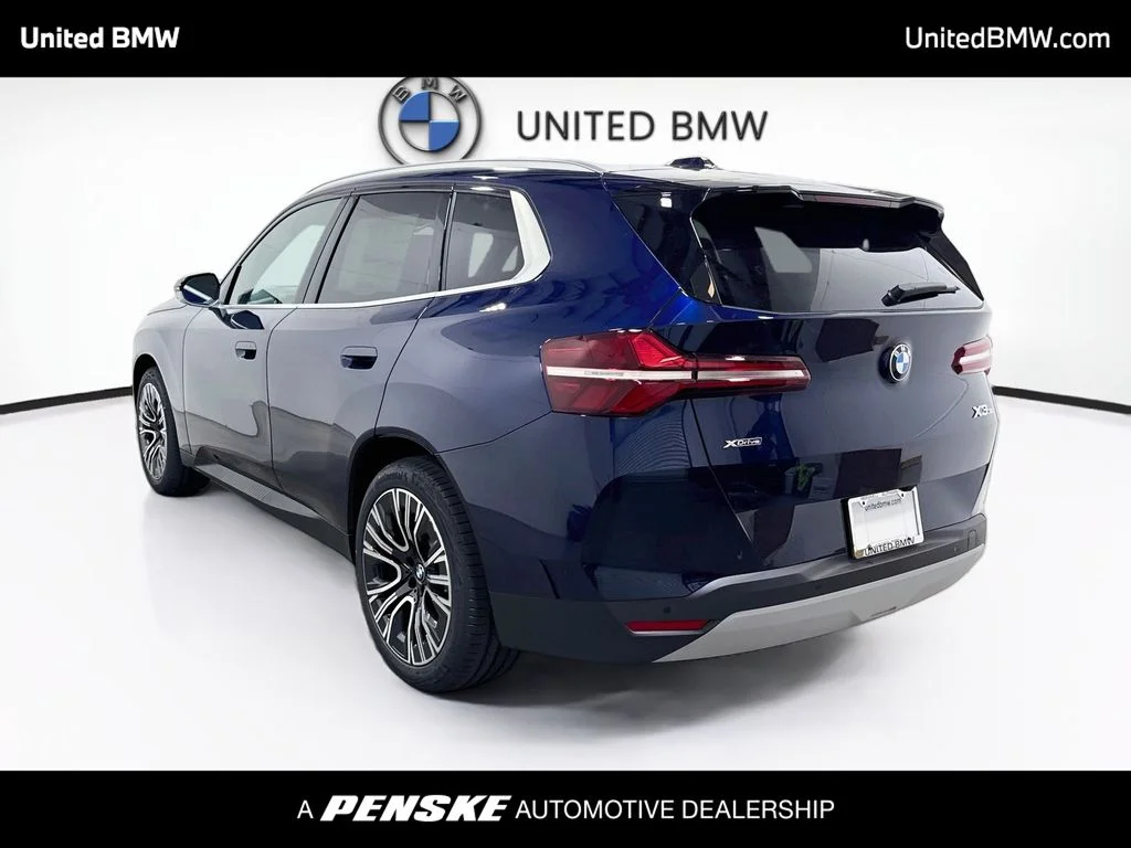 New 2026 Tanzanite Blue II Metallic BMW 30 xDrive image 7