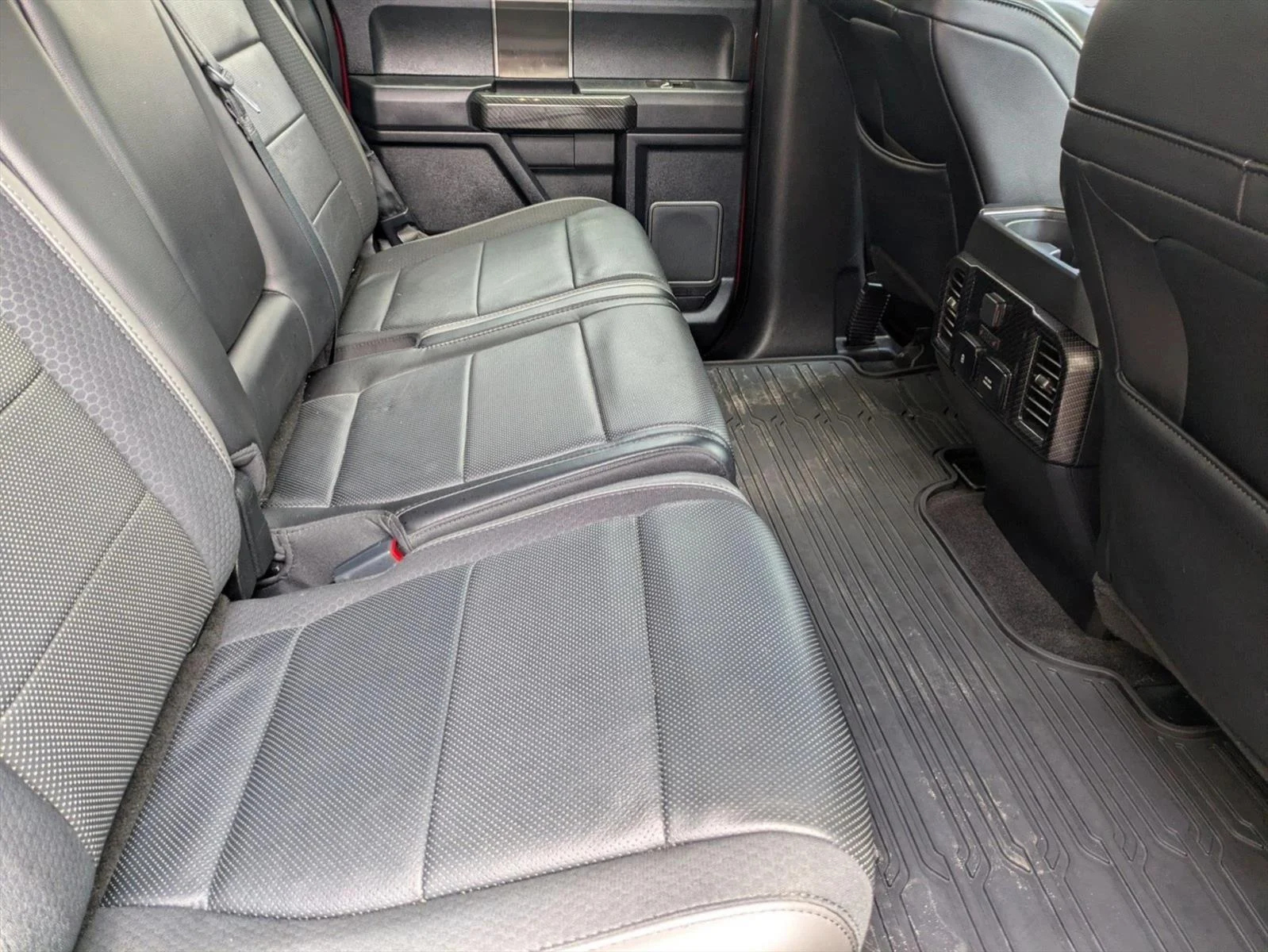 Used 2020 Rapid Red Metallic Tinted Clearcoat Ford Raptor image 19