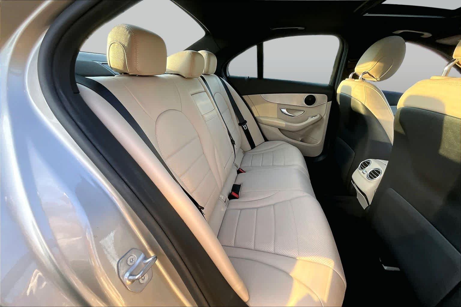 Used 2019 Mojave Silver Metallic Mercedes-Benz C 300 image 21