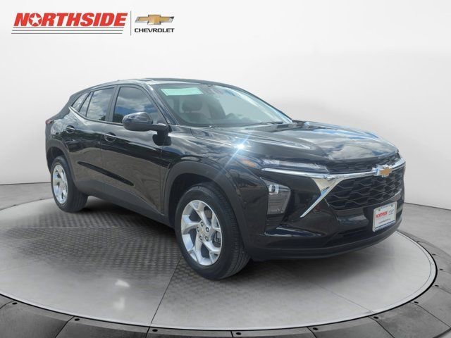 New 2026 Chevrolet Trax LS