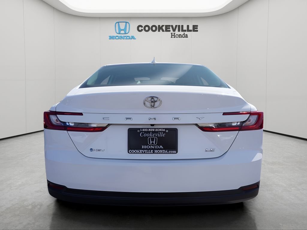 Used 2025 Ice Cap Toyota LE image 5