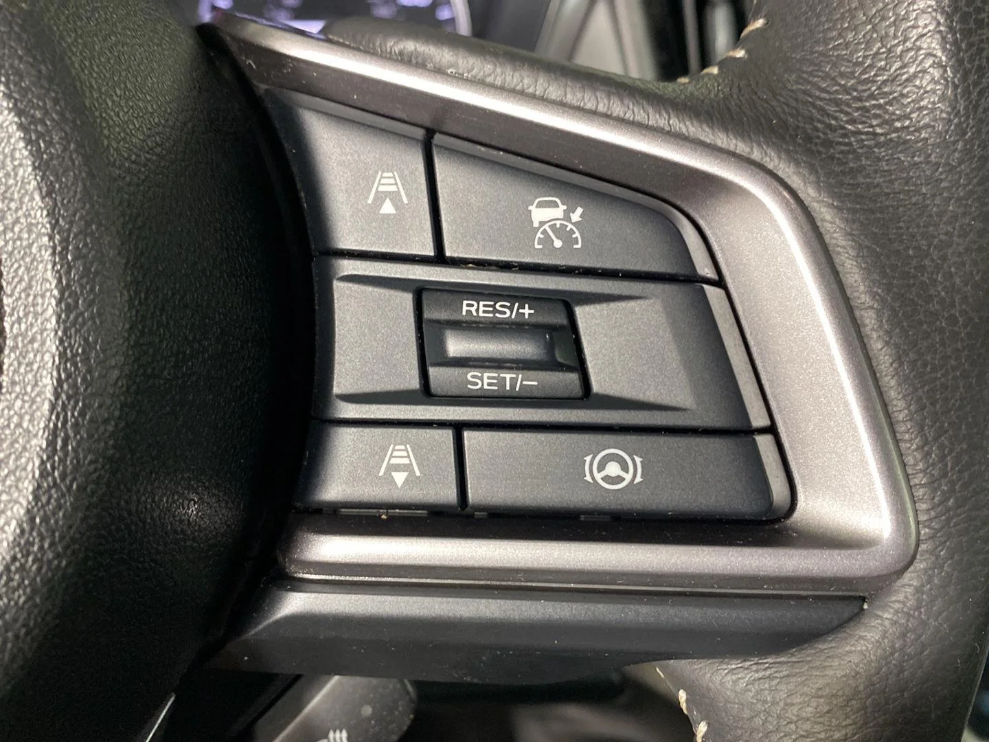 Used 2025 Cosmic Blue Pearl Subaru Limited image 25
