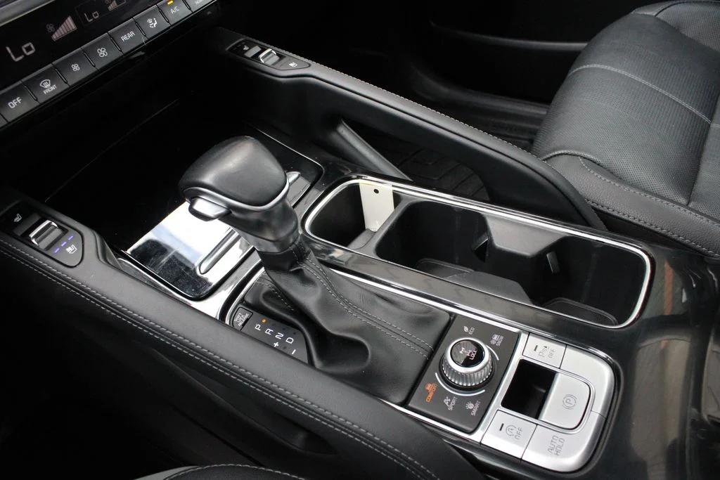 Used 2021 Gray Kia EX image 16