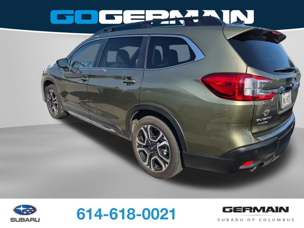 Used 2025  Subaru Limited image 7