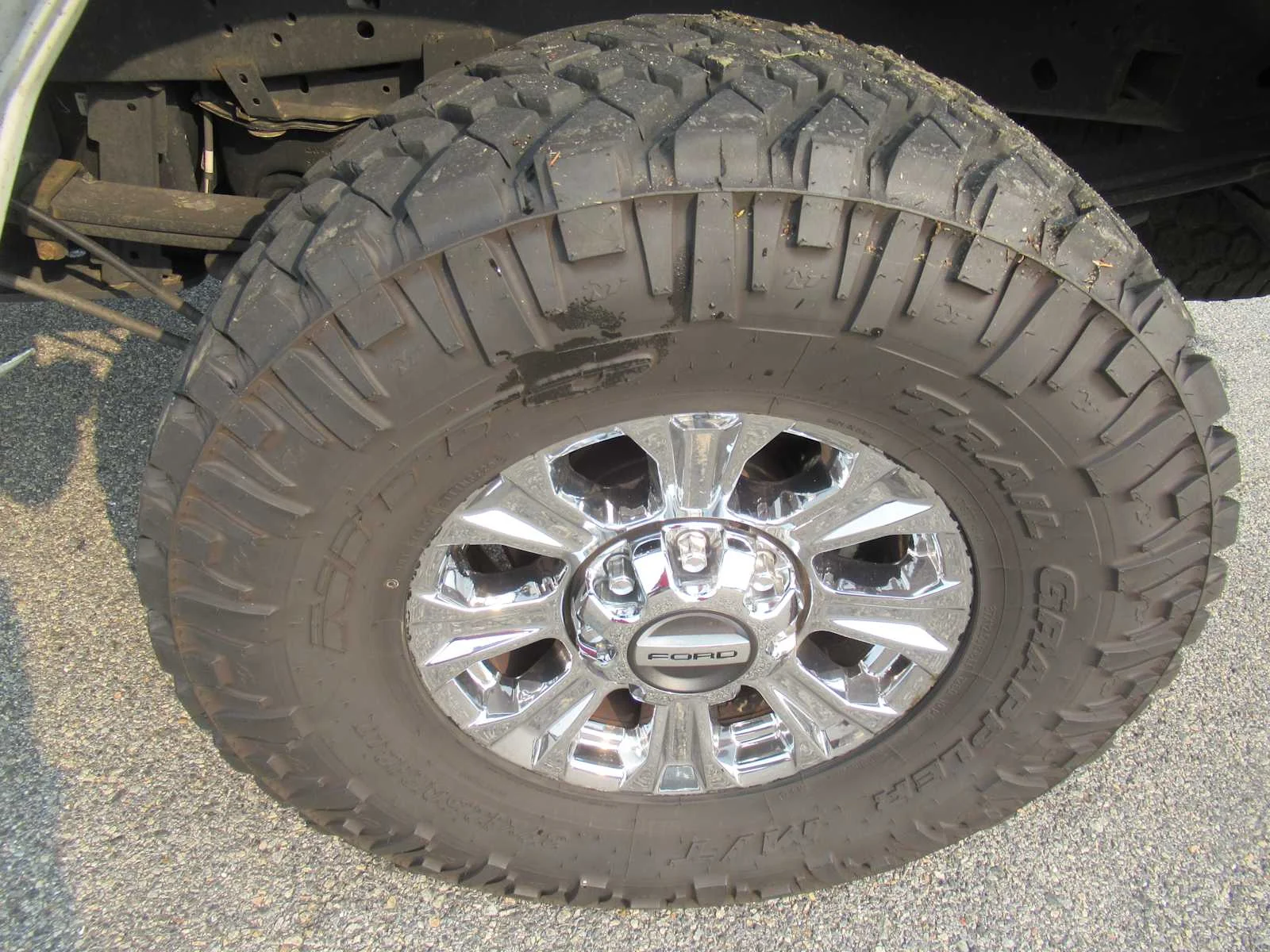 Used 2019 Oxford White Ford XLT image 9