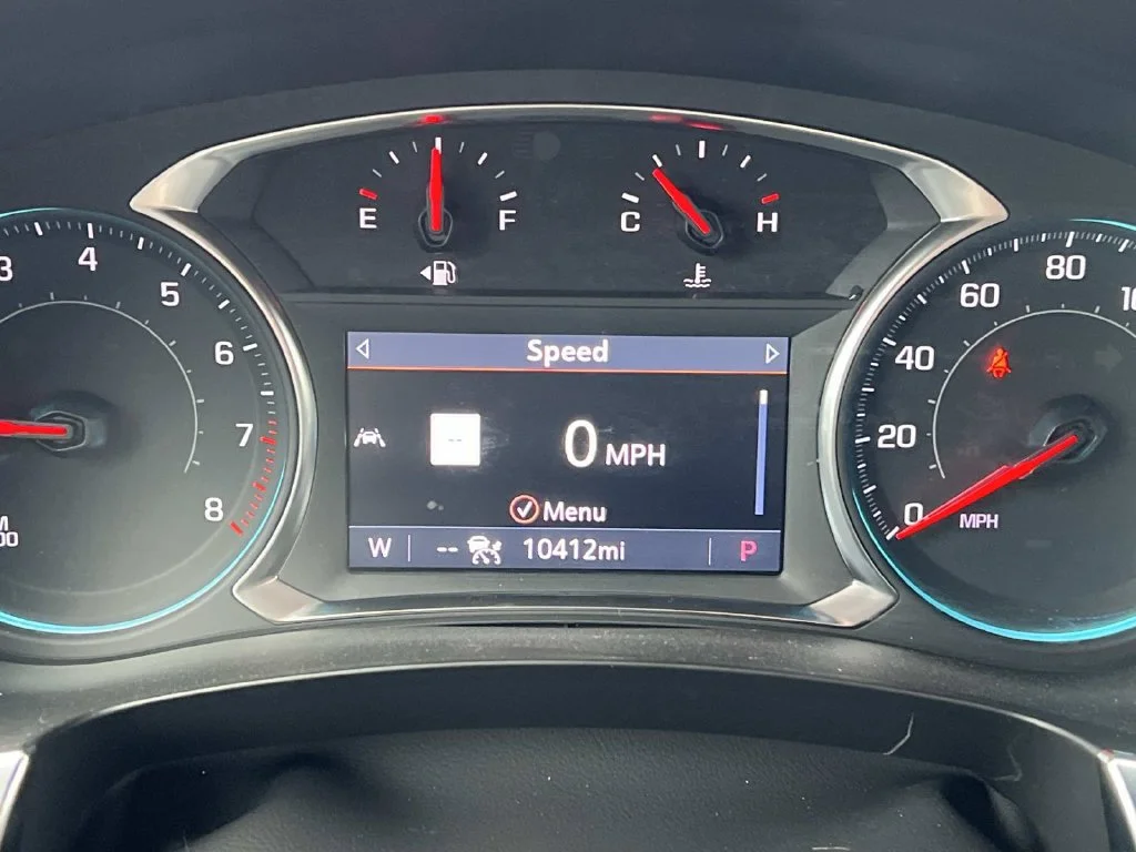 Used 2024 Mosaic Black Metallic Chevrolet RS image 20