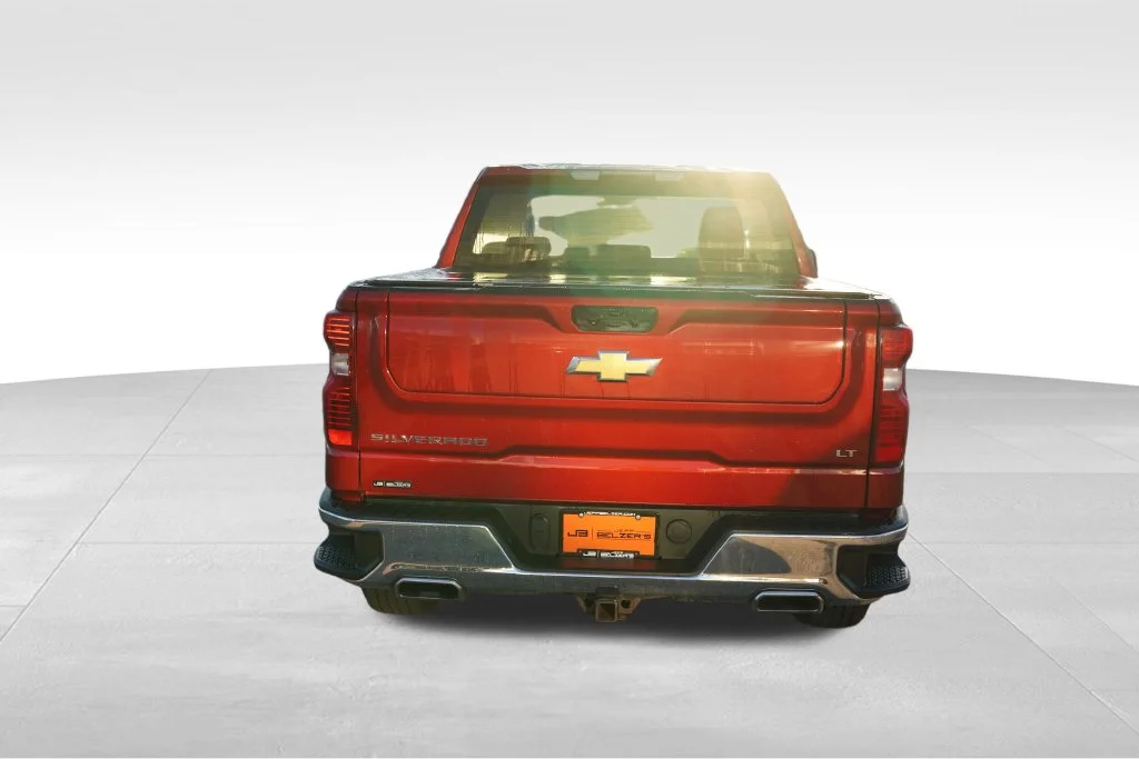 Used 2022 Cherry Red Tintcoat Chevrolet LT image 6
