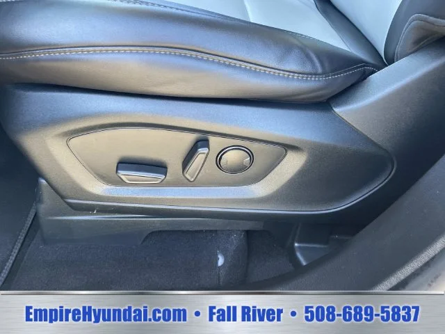 Used 2023 Black Ford XLT image 20