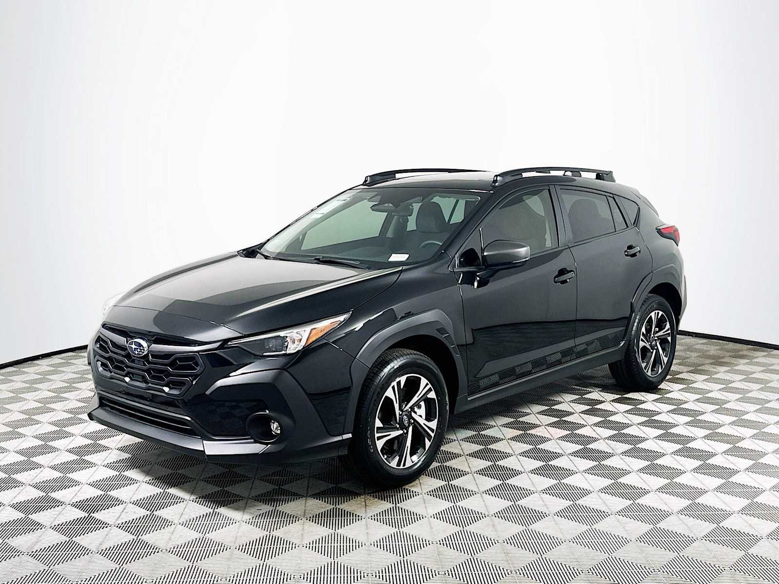 Used 2025 Crystal Black Silica Subaru Premium image 3