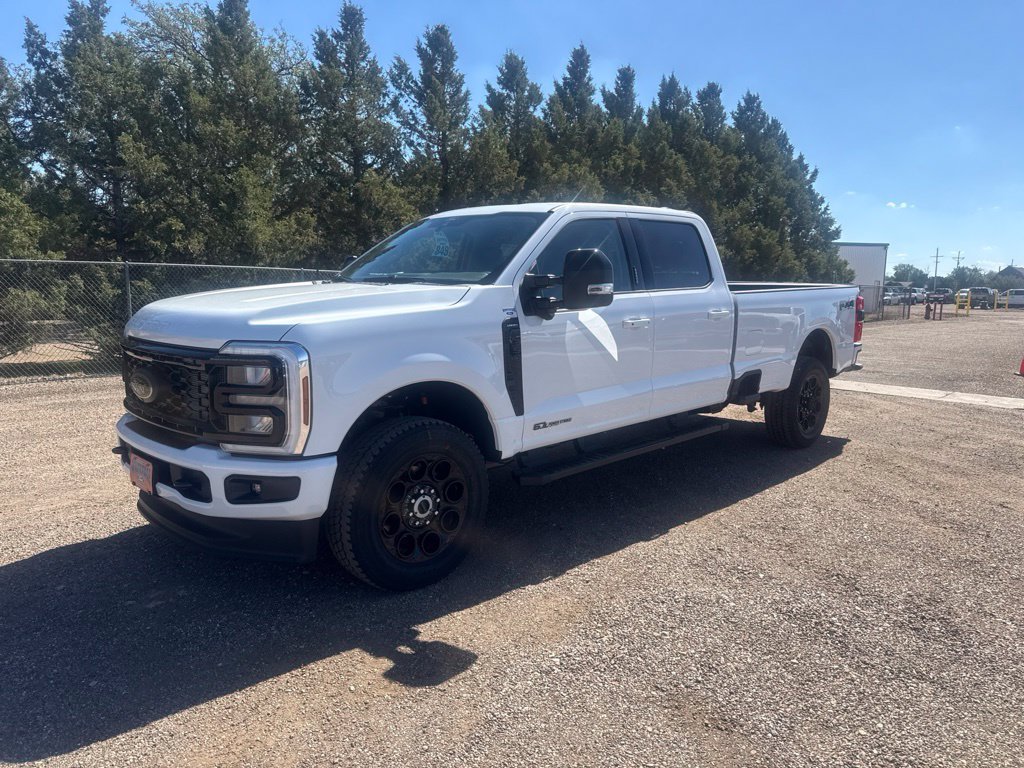 New 2026 Oxford White Ford Lariat image 2