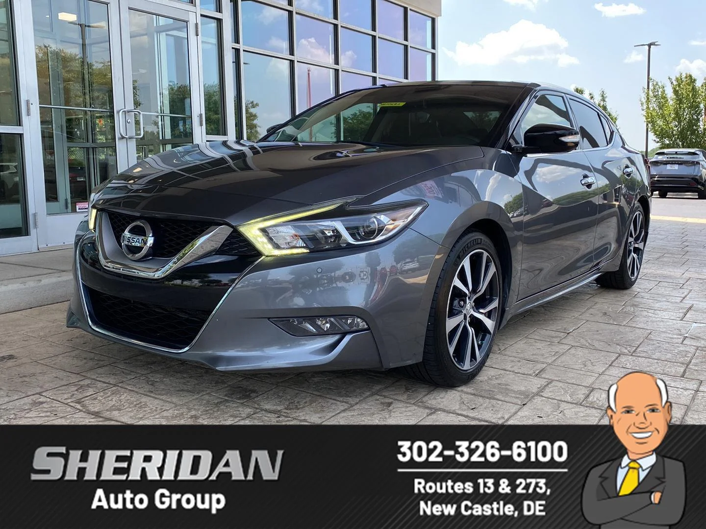 Used 2017 Gun Metallic Nissan SL image 1