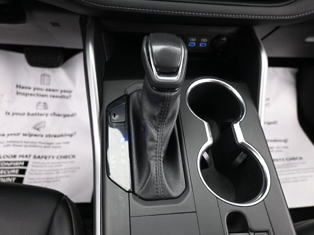 Used 2022 Gray Toyota XLE image 22