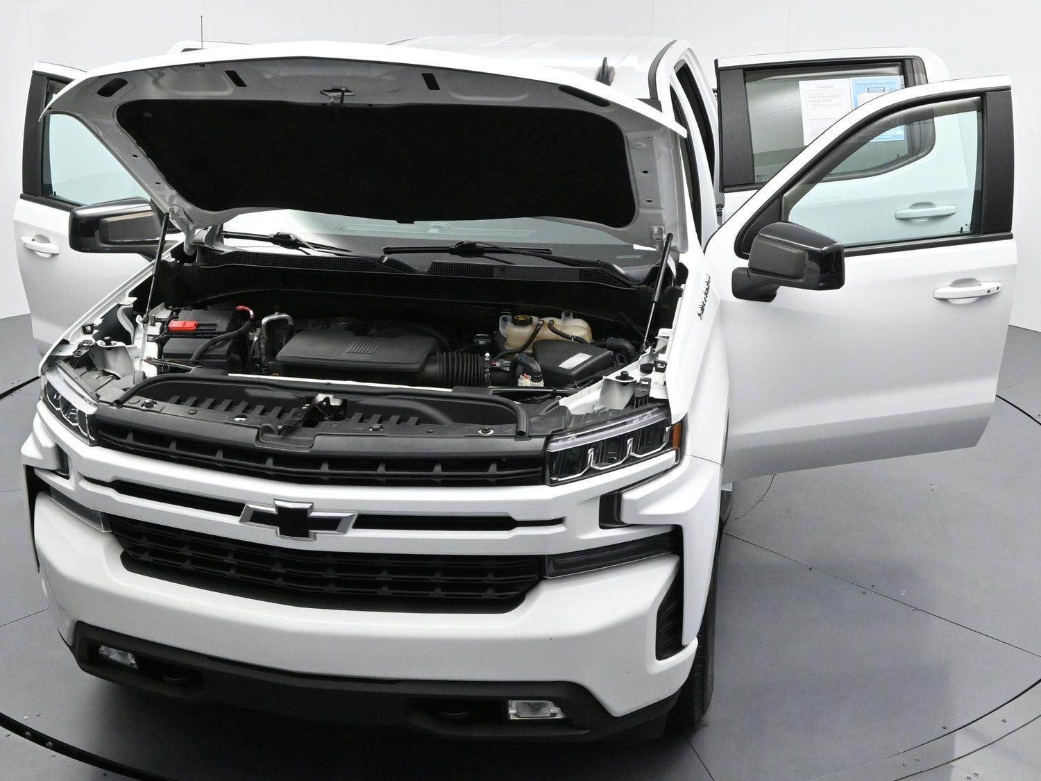 Used 2020 Summit White Chevrolet RST image 45
