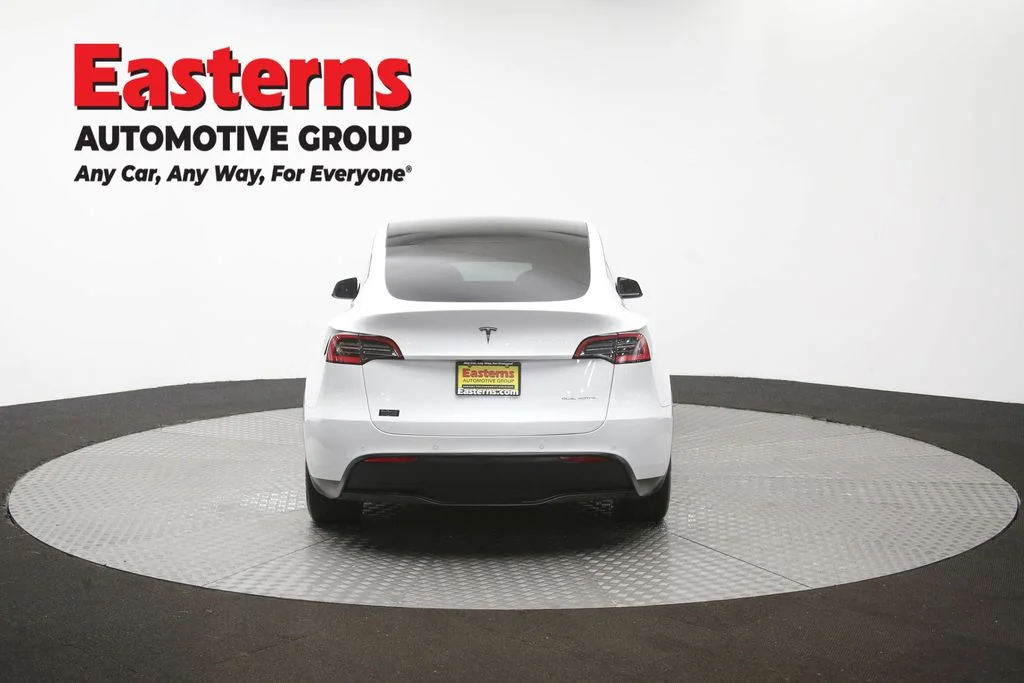 Used 2021 White Tesla Long Range image 34