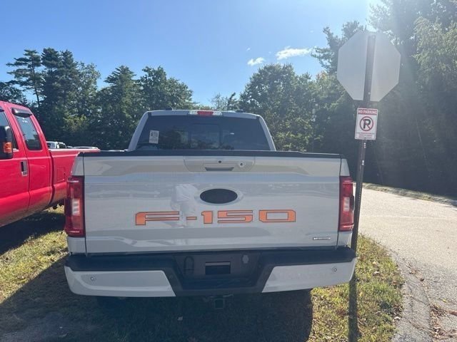 Used 2023 Avalanche Ford XLT image 4