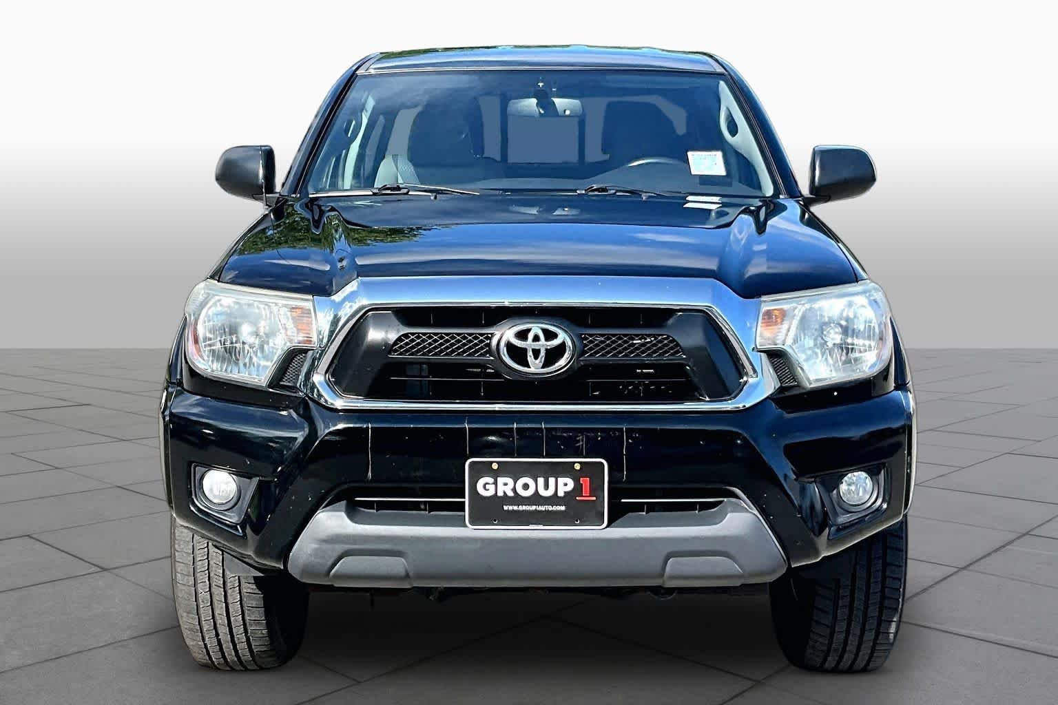 Used 2013 Black Toyota  image 4