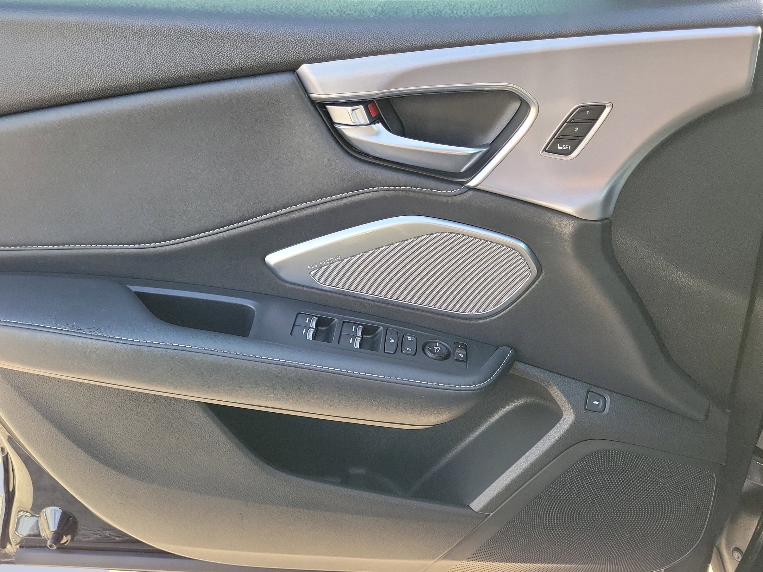Used 2020 Black Acura Technology Package image 12