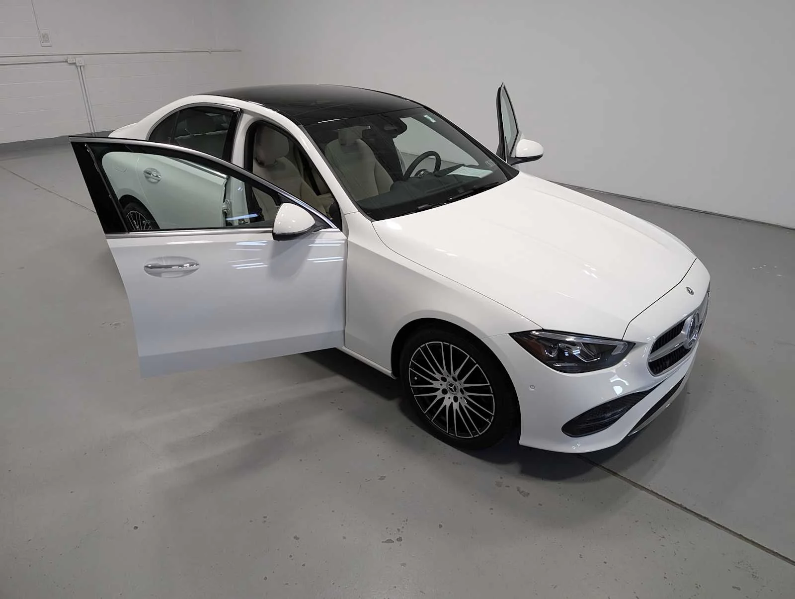 Used 2026 Polar White Mercedes-Benz C 300 image 16