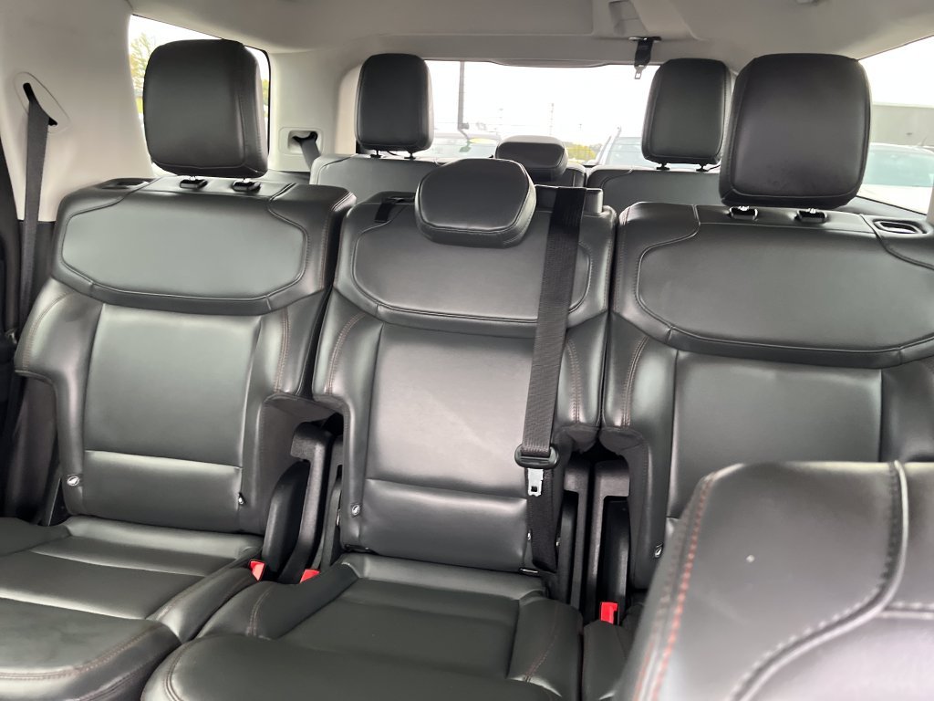Used 2025 Black Ford Active image 13