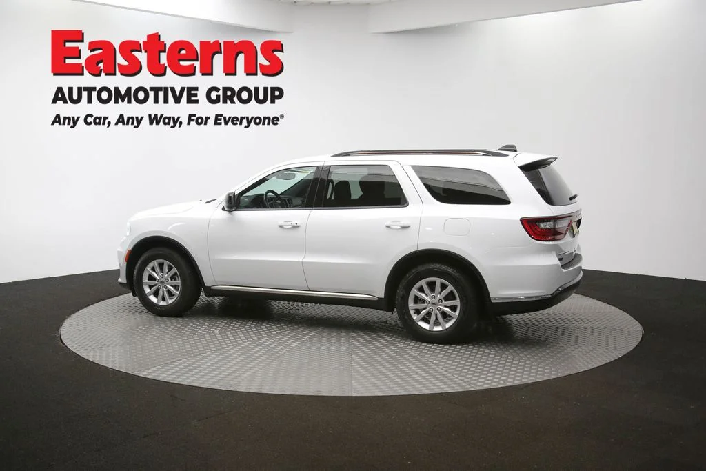 Used 2023 White Dodge SXT image 58