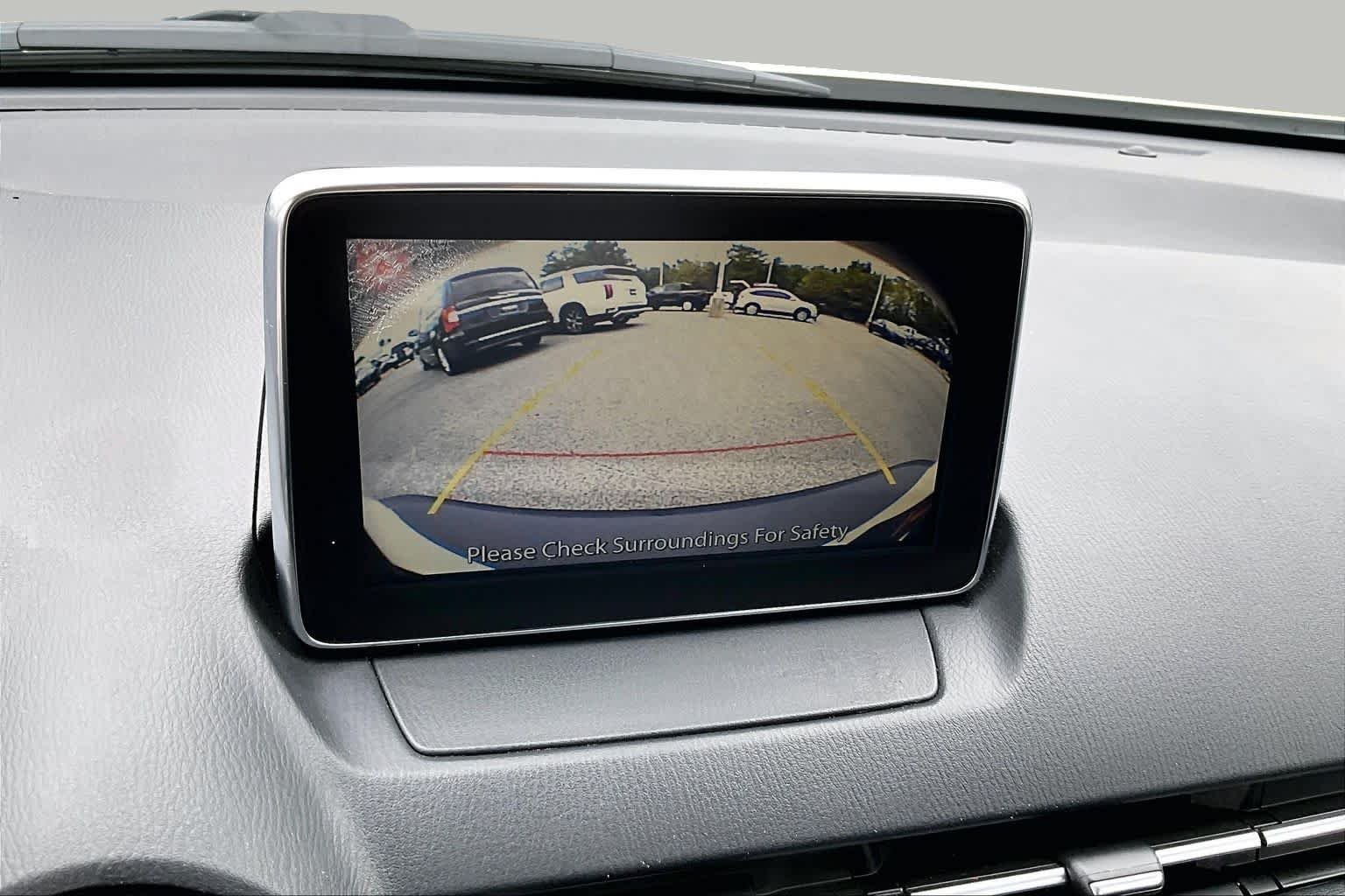 Used 2017 Crystal White Pearl Mica Mazda Grand Touring image 27