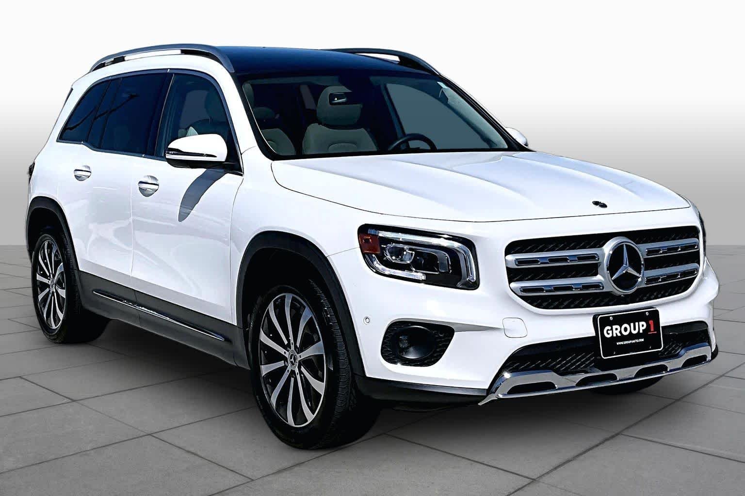 Used 2023 Polar White Mercedes-Benz GLB 250 image 3