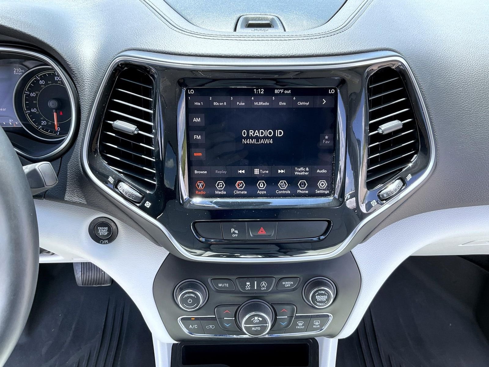 Used 2019 White Jeep Limited image 13