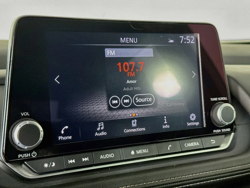 Certified Used 2025 White Nissan SV image 19