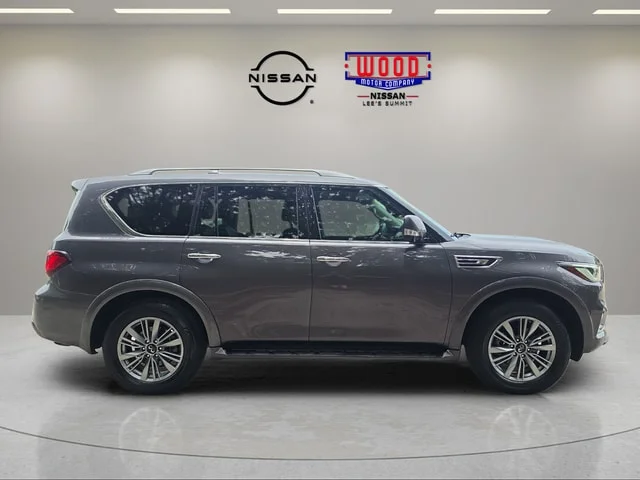 Used 2024 Anthracite Gray INFINITI Luxe image 2