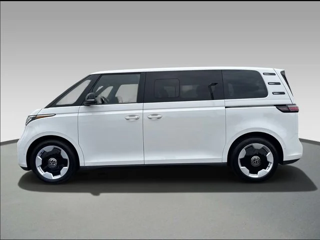 Certified Used 2025 Candy White Volkswagen Pro S image 3