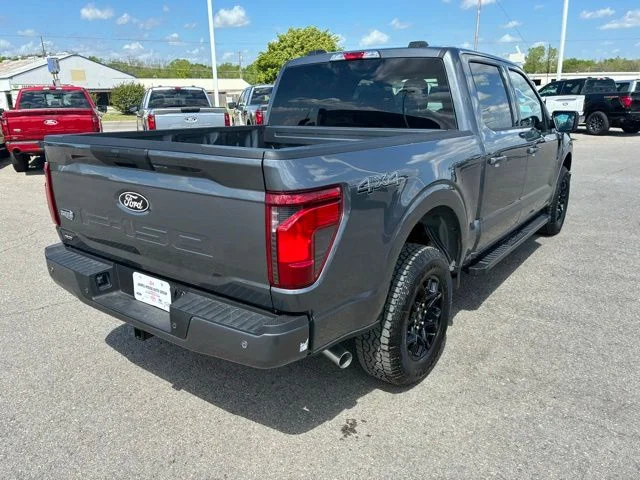 New 2026 Carbonized Gray Metallic Ford XLT image 5