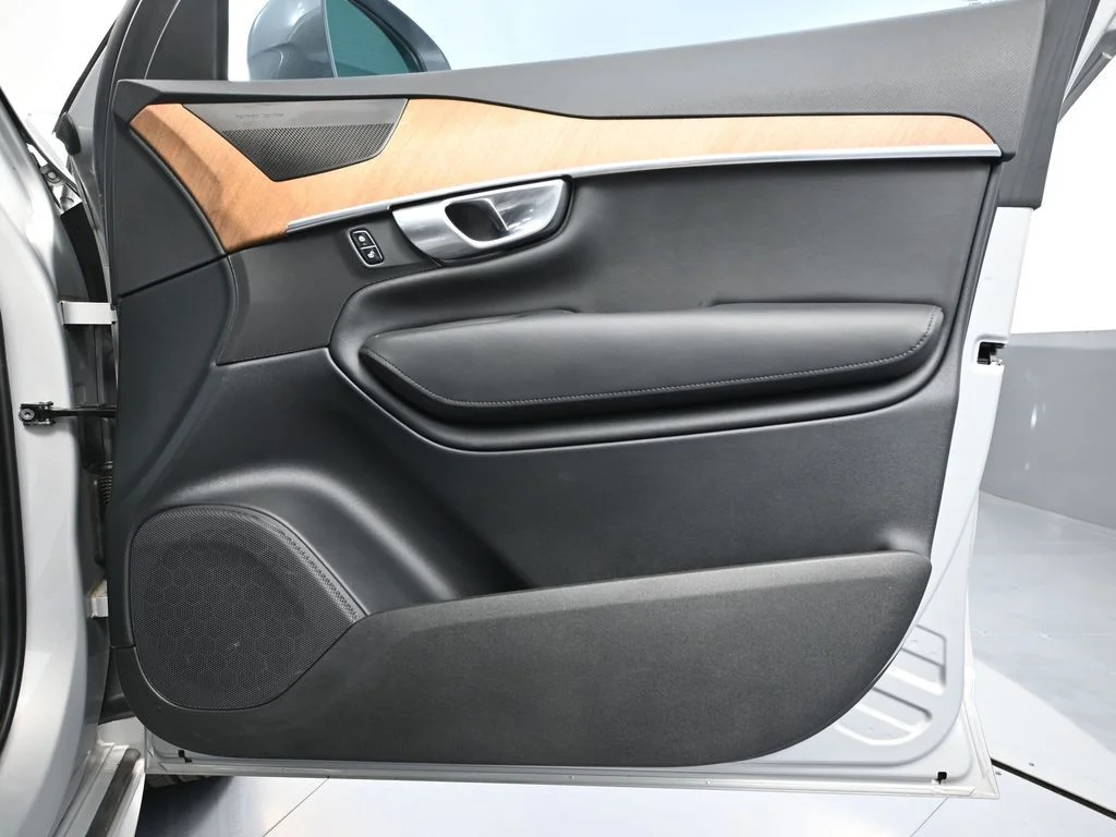 2024 Volvo XC90 Plus - Photo 51