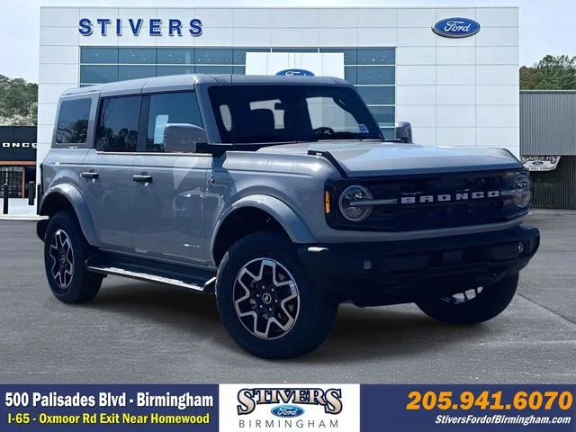 2026 Ford Bronco Outer Banks®