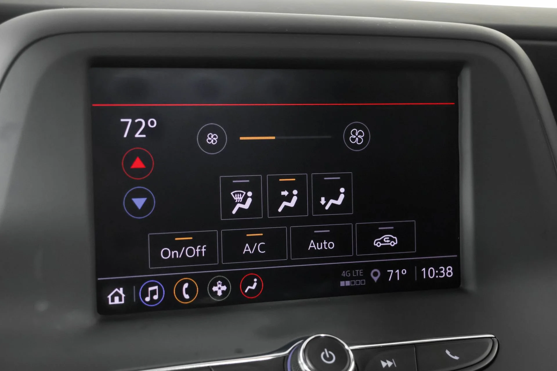 Used 2023 BLACK Chevrolet 1LT image 28