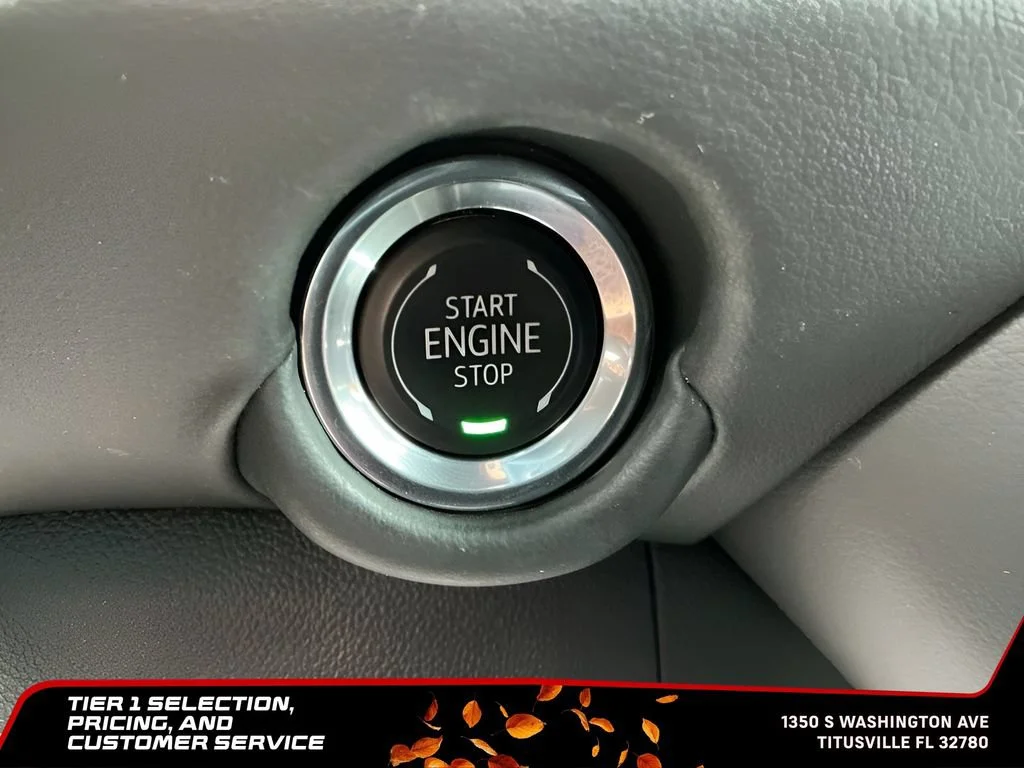 Used 2025 Lakeshore Blue Metallic Chevrolet Premier image 31